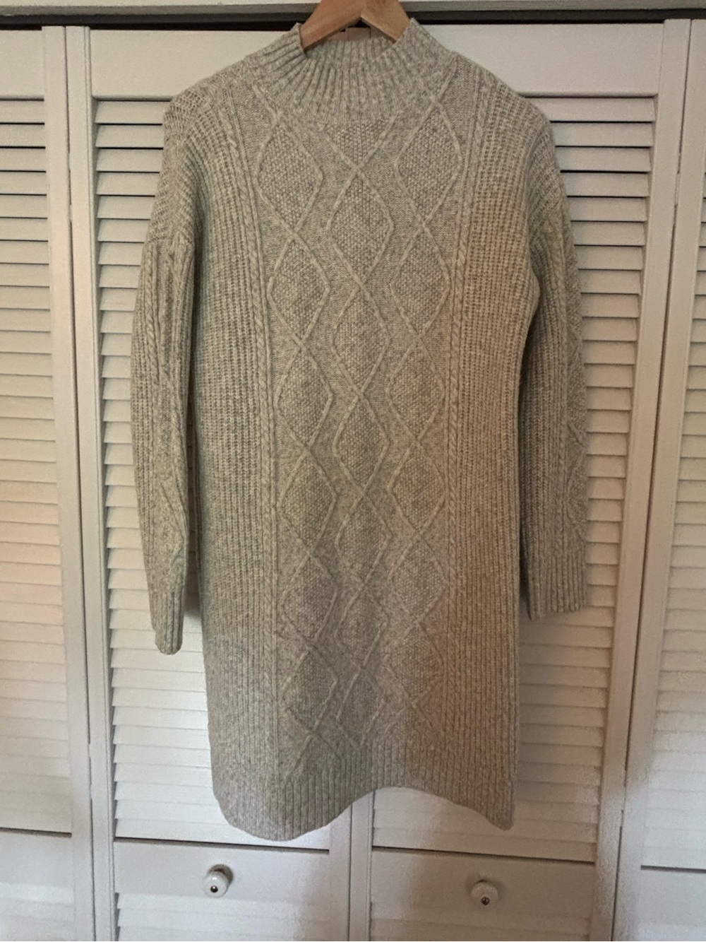 LOFT Gray Cable Knit Sweater Dress Mock Neck Medium Cozy Winter Dress